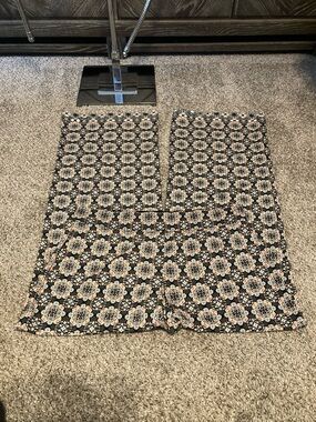 Max Edition Gray wide leg Pants with Cream & Pink Tile Floral Print